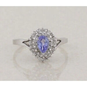 10k White Gold Natural Tanzanite & Diamond Ring Size 7 1/4